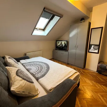 Studio In The Centre Of Novi Sad Apartment Exterior photo