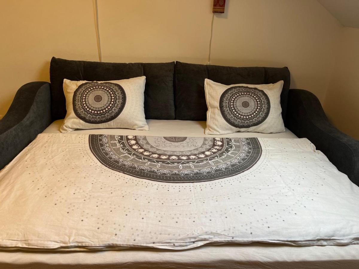 Studio In The Centre Of Apartment